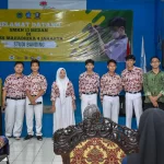 smk mahadhika 4 farmasi, tkj, dkv